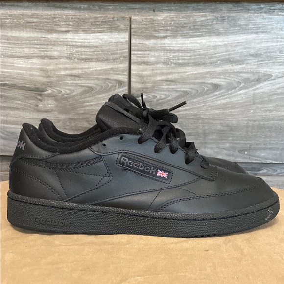 Reebok Club c 85 Black with Matte Finish - Picture 5 of 5